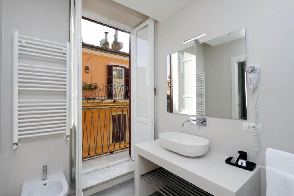 Boutique Suites Della Croce روما المظهر الخارجي الصورة